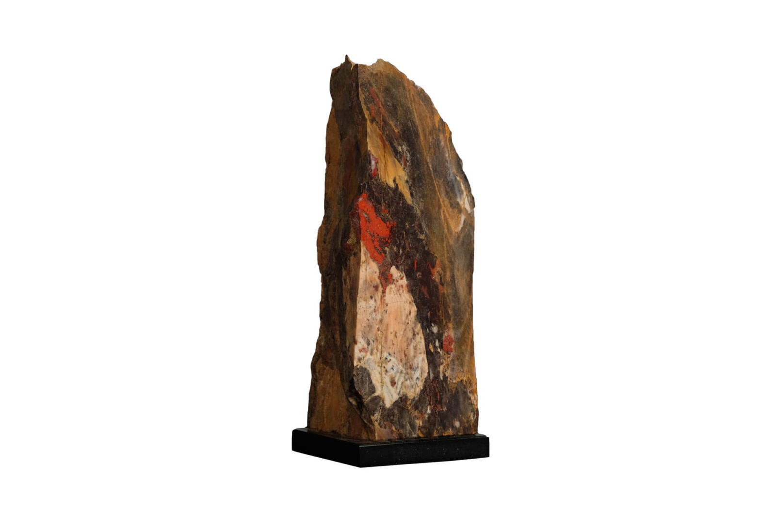 suveniry iz kamnja obelisk podarok